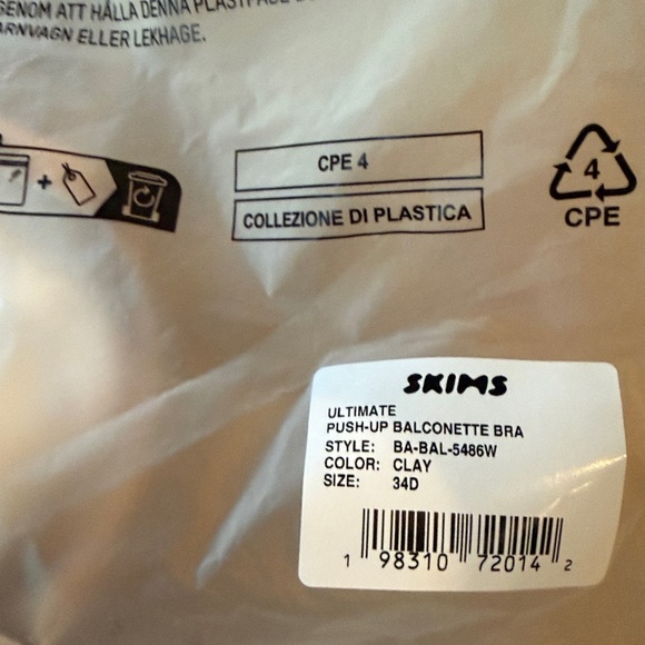 NWT Skims Ultimate Balconette push up bra - Picture 12 of 12